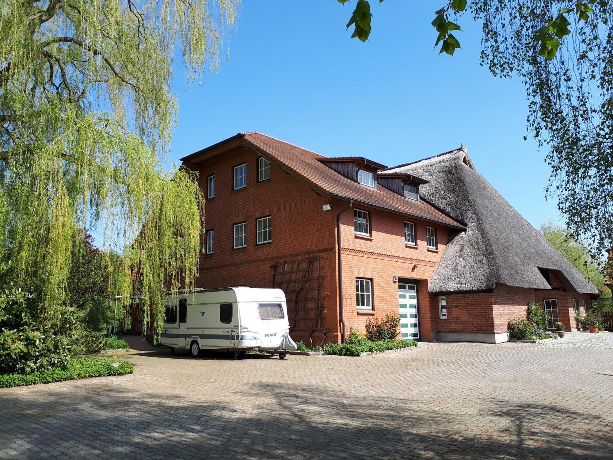 Kleines Paradies Krembz Exteriér fotografie